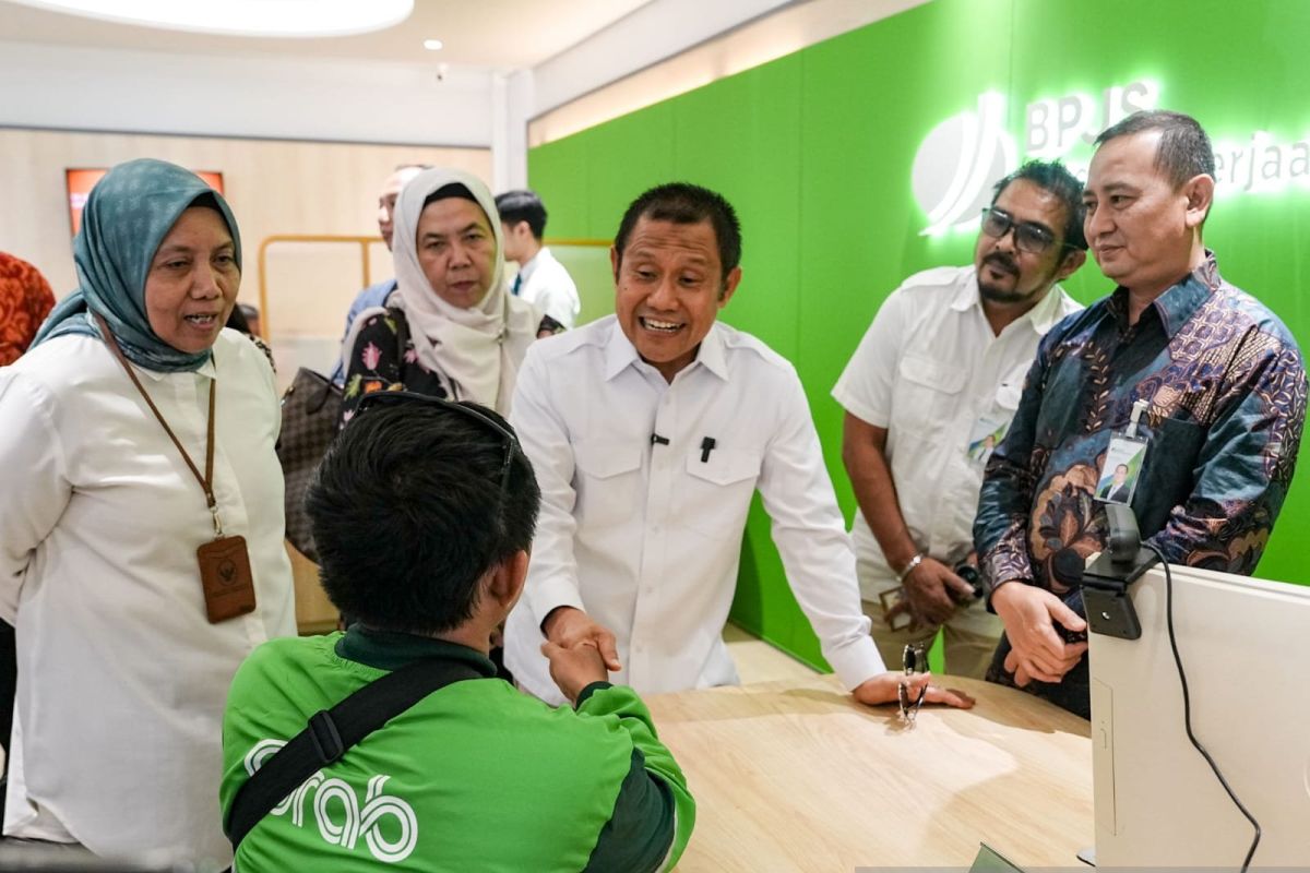 Coordinating Minister Assures Non-Discriminatory BPJS Health Services