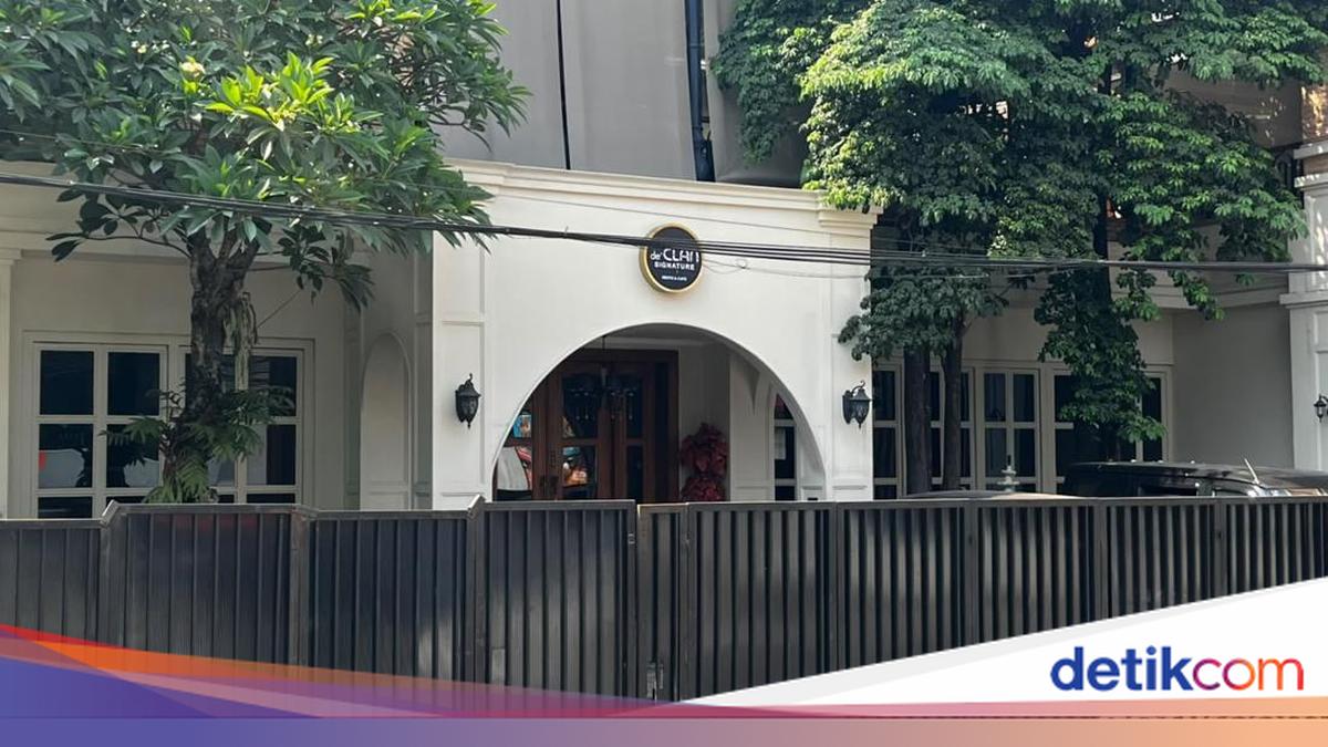 De'Clan Cafe Closed After Police Raid Linked to Three Corruption Cases