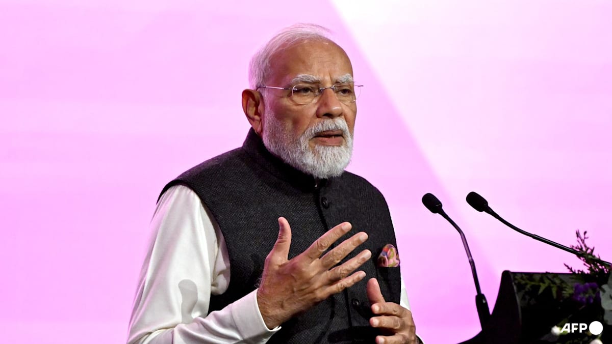 Modi eyes 'historic' chance to secure Australian uranium