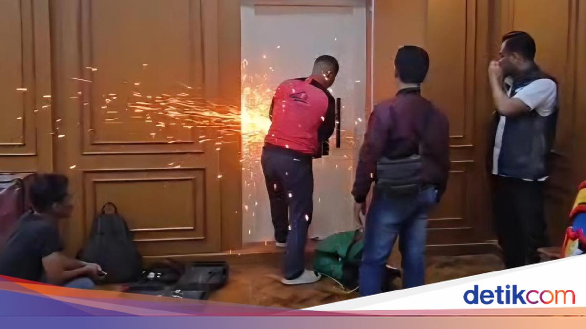 Locksmith Reveals Sophisticated Safe Containing 74 kg of Gold in Bogor Had Double-Layered Steel