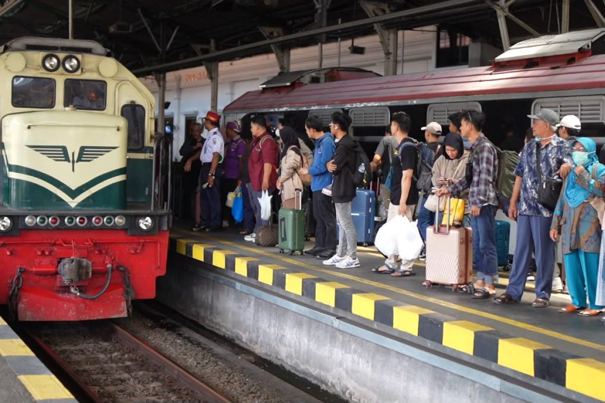 Daop 6 Reports 218,000 Passengers Utilised School Holiday Fare Subsidy