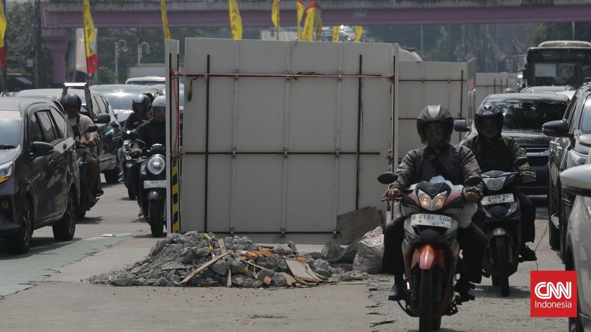 Three Workers Die in East Jakarta Culvert During Water Well Cleaning