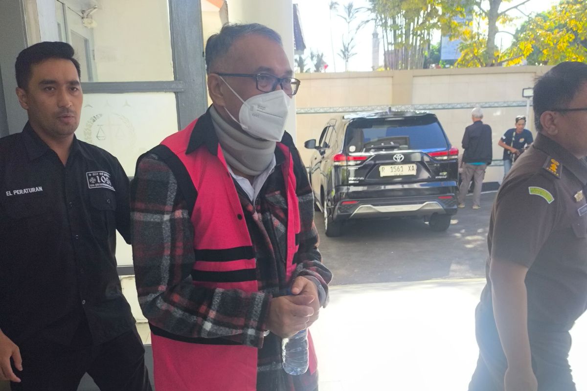 Suspect in Baturraden cattle breeding centre milk sales corruption detained