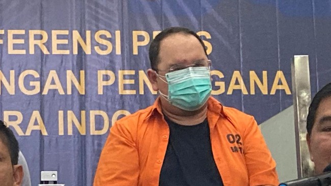 Profile of Henry Surya, Owner of Indosurya and Prolife Insurance
