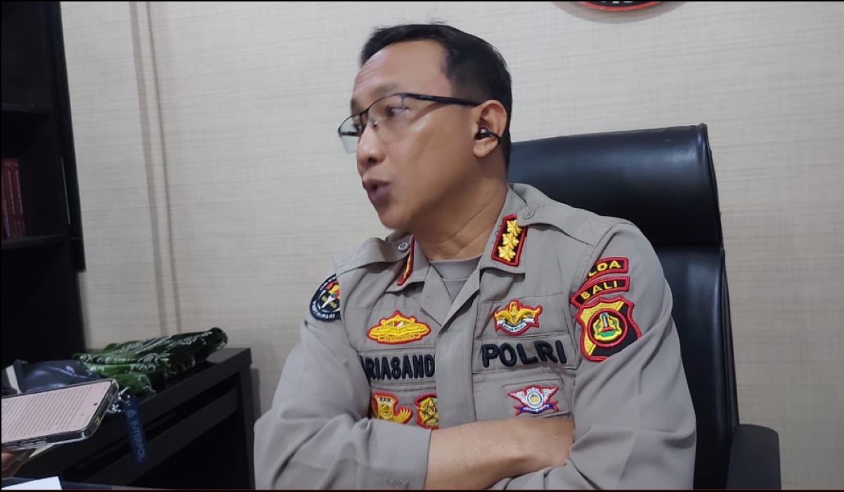 Kuta Police Officer Allegedly Ordered 40 Ecstasy Pills for Party