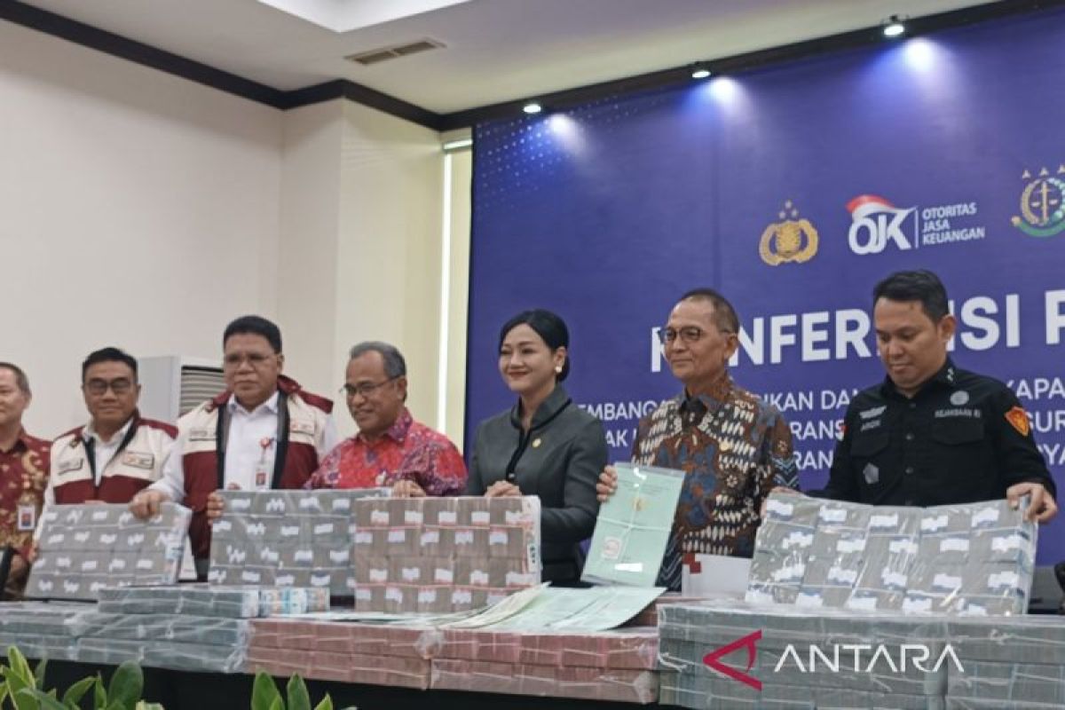 OJK Vows No Hesitation in Taking Action Against Financial Service Providers Harming Consumers