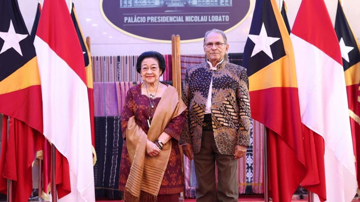 Megawati Receives Highest Honour from Timor-Leste Government