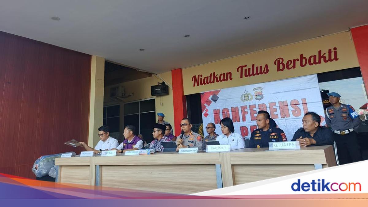 Islamic Boarding School Leader and Student Named Suspects in Lombok Santri Burning Case