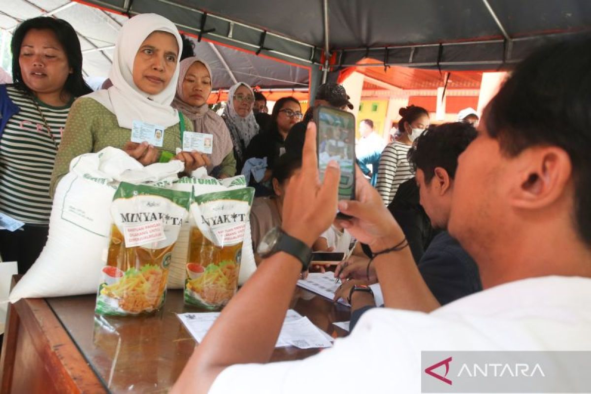 350 Johar Baru Residents Receive Food Aid to Combat Stunting