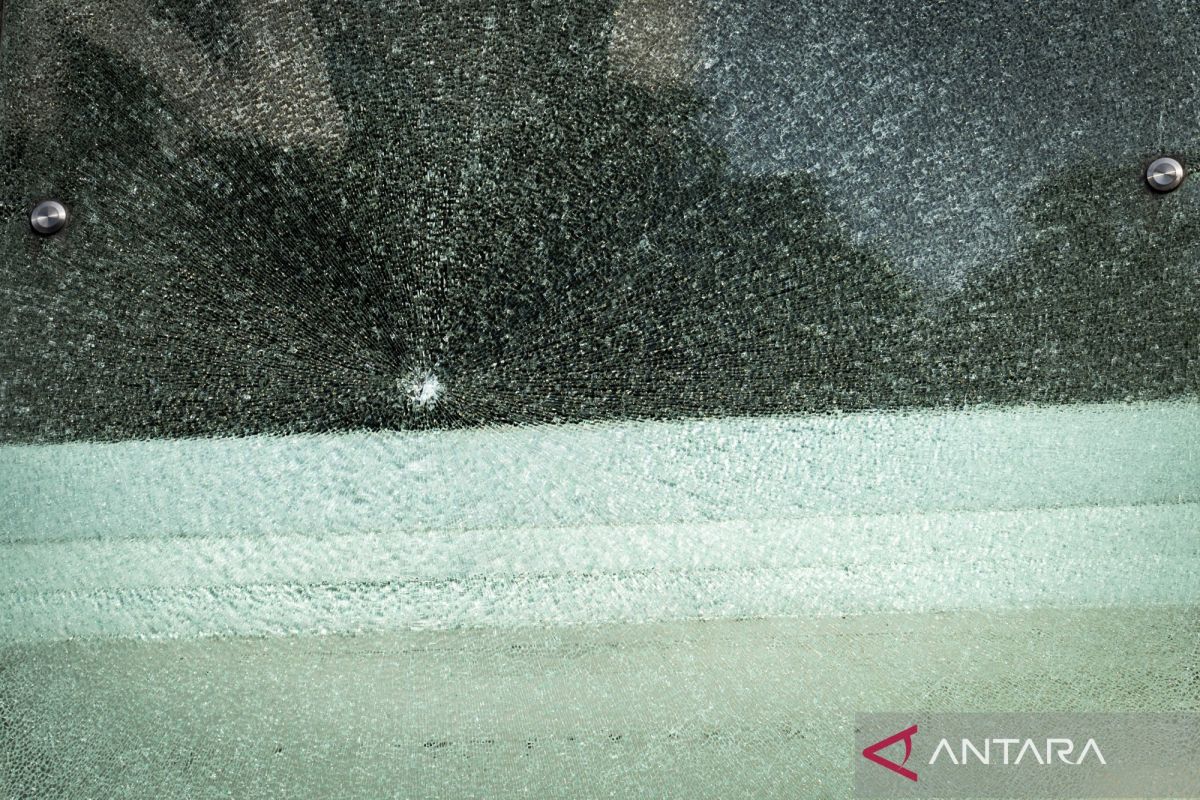 BGN acts swiftly to handle shattered glass panel incident at headquarters