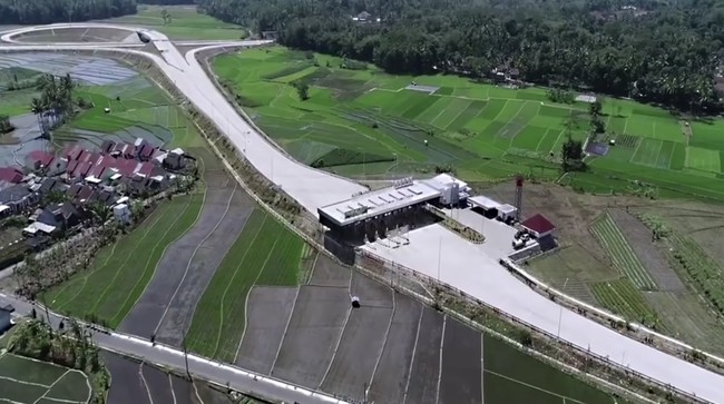 Government Reviews Fate of Indonesia's Longest Toll Road Project, Getaci