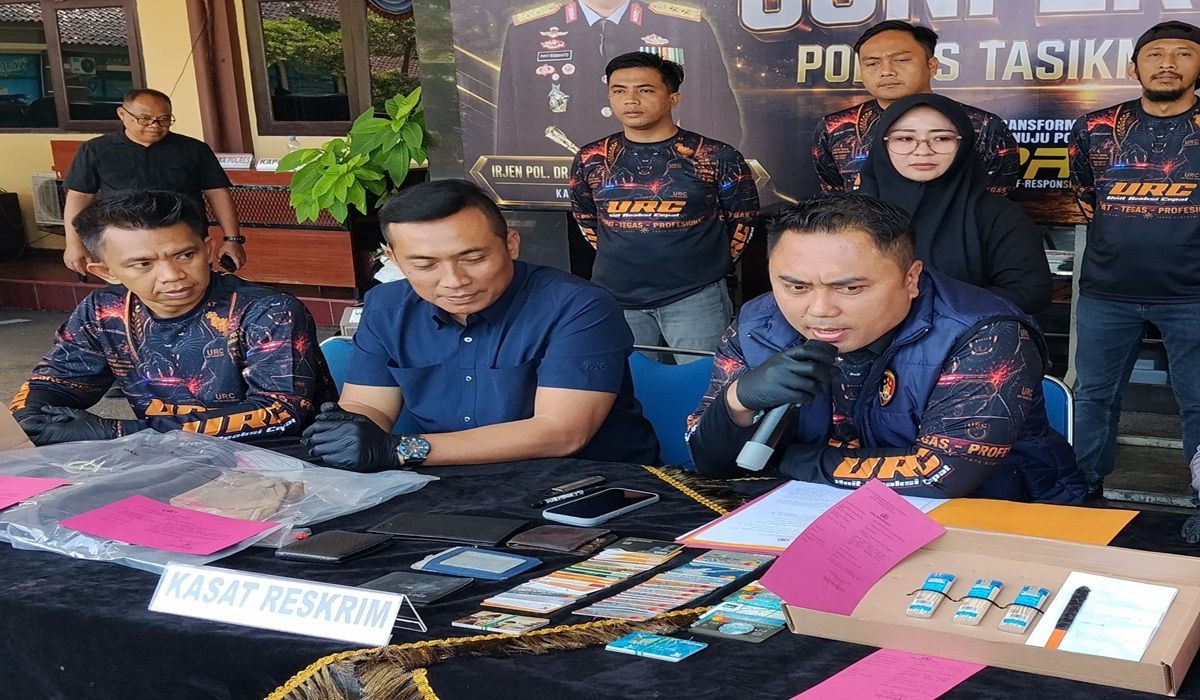 Three Repeat Offenders Arrested for Jamming ATM Machines with Toothpicks