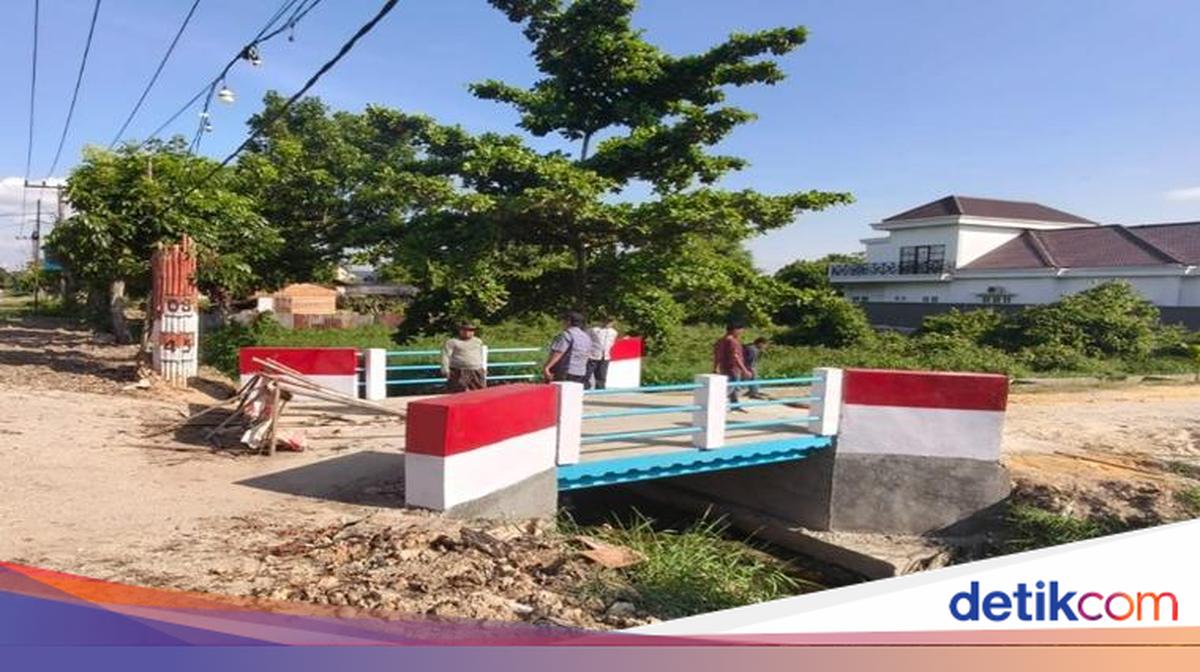Seven Red and White Precision Bridges Stand Firm in Pekanbaru, Riau