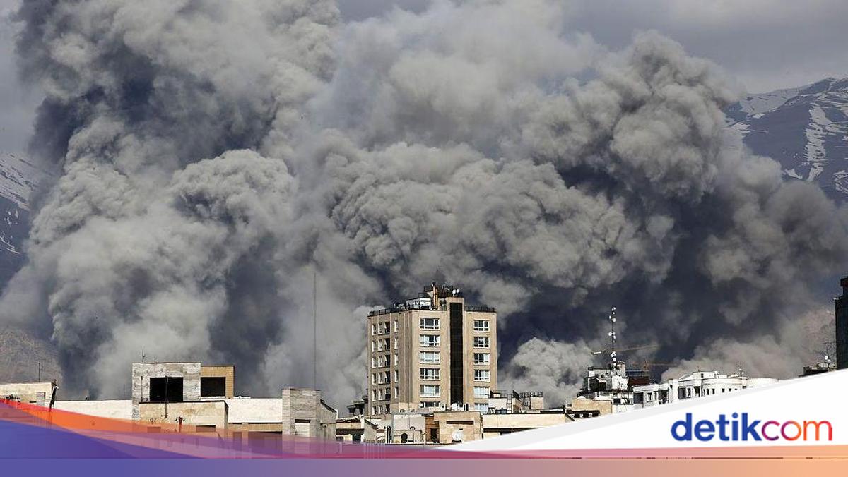 US Strikes Railway Bridge on China-Russia Trade Route in Iran