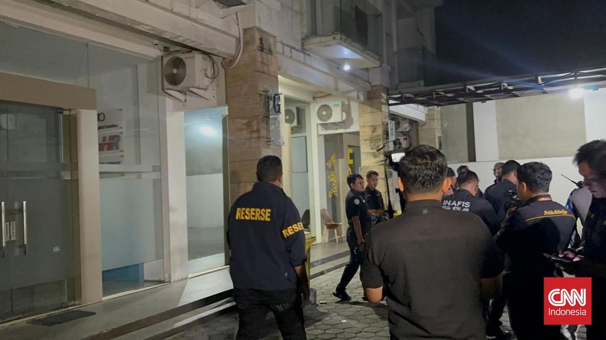 Police Raid Another Building in Cipete Linked to Coal and Asabri Corruption Case