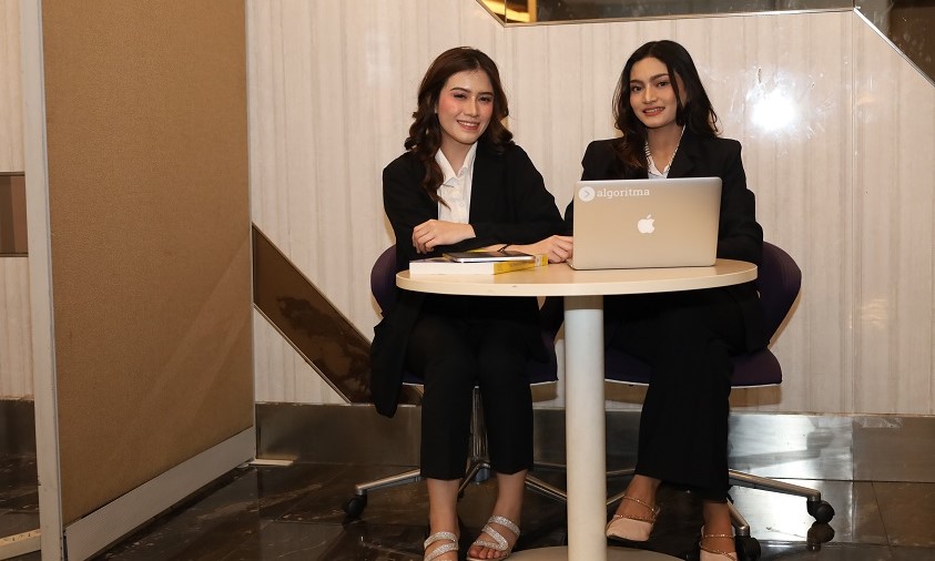 Stagnant Career? UNM's S2 Programme Offers a Professional Boost in the AI Era
