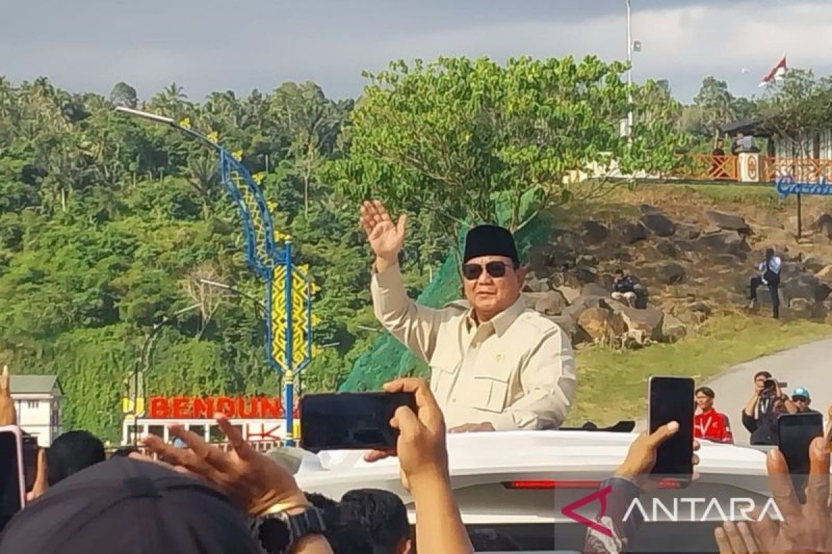 President Prabowo Acknowledges Debt of Gratitude to NTB Residents, Inaugurates Five Dams