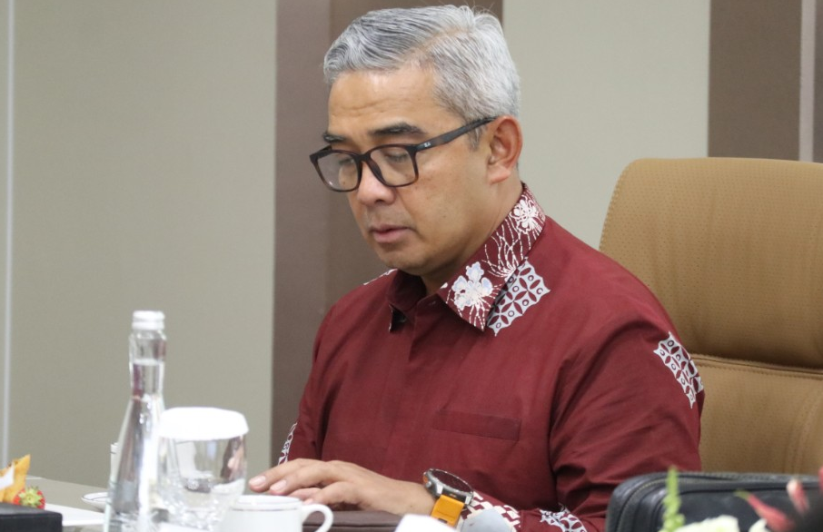 Bandung Mayor Muhammad Farhan Rushed to Hospital