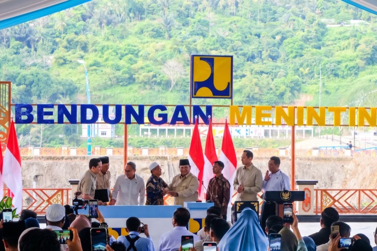 Building Lombok from Upstream