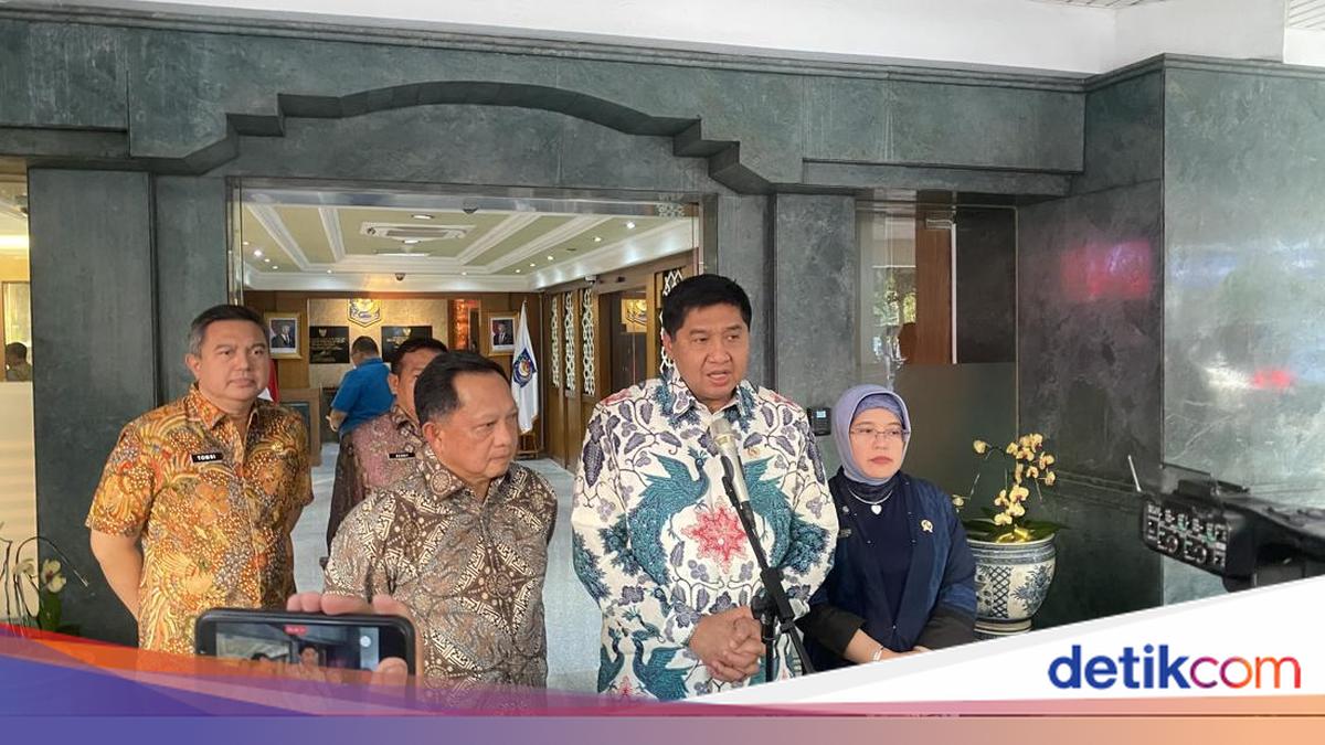 Minister Maruarar to Accelerate 'Gentengnisasi' Alongside 400,000 Home Renovation Programme