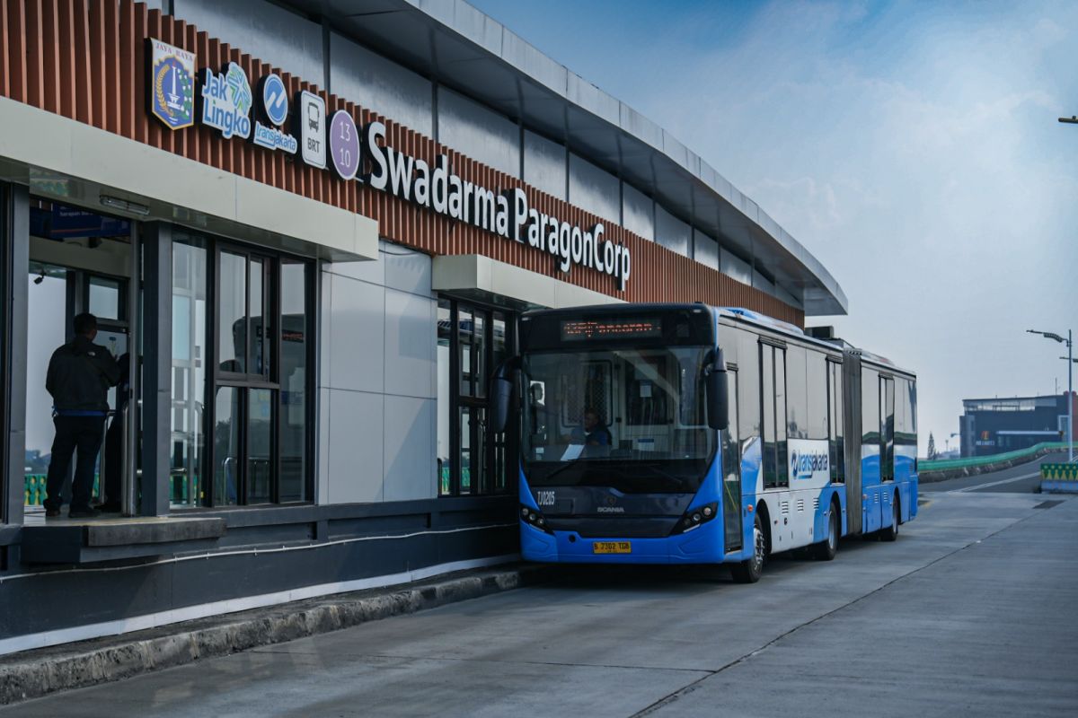 Transjakarta opens collaboration opportunities for bus stop naming rights