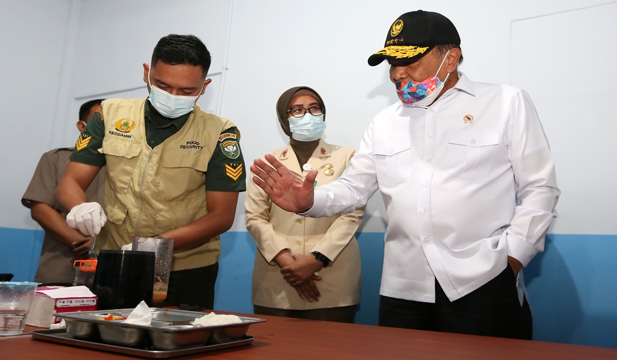 Coordinating Minister for Political and Security Affairs Ensures Corruption Case Handling is Professional and Transparent
