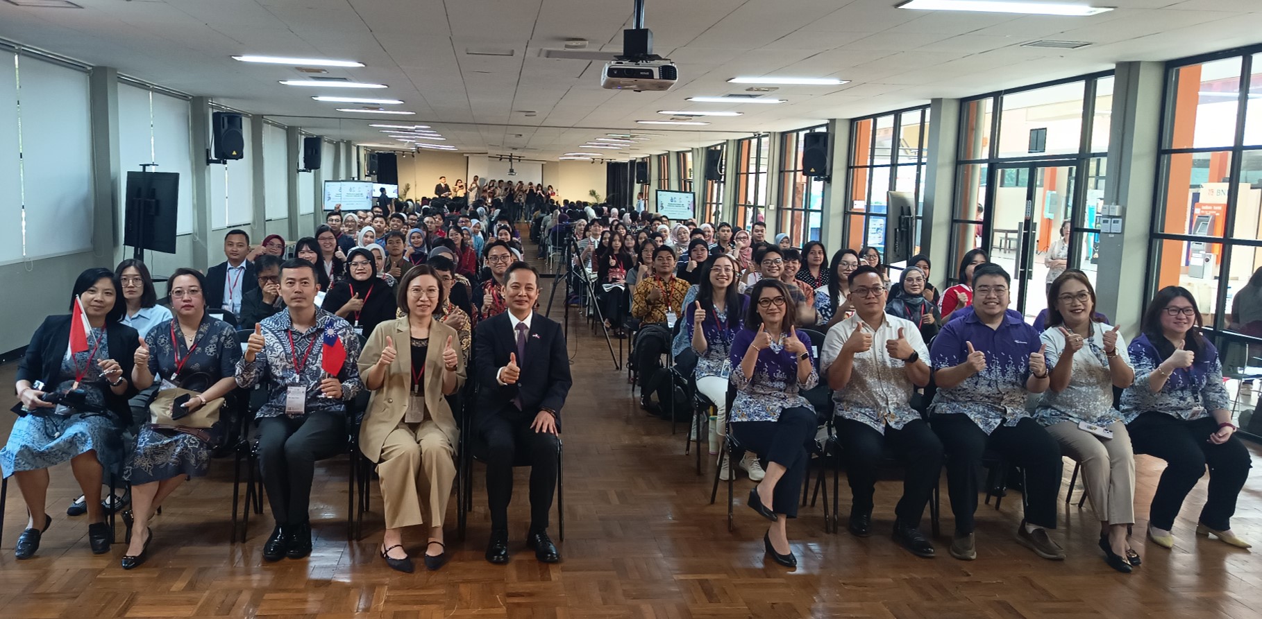 Taiwan Awards Scholarships to 86 Outstanding Indonesian Students