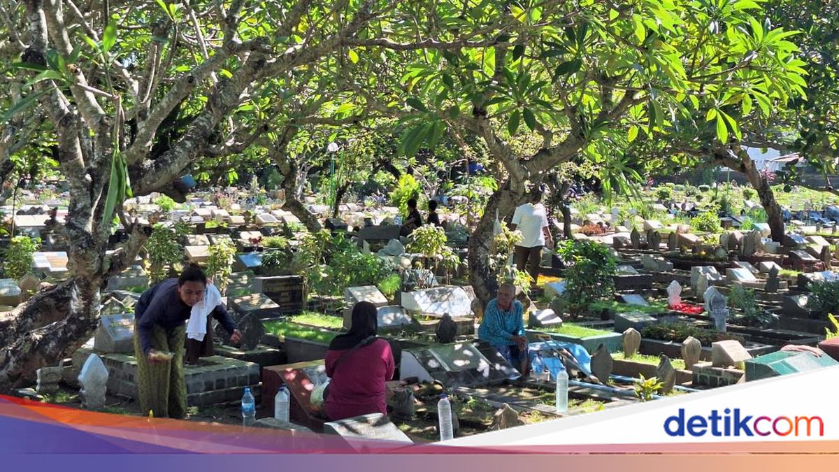 Mataram City Government to Require Housing Developers to Provide Cemetery Land