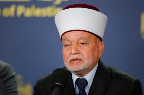 Israeli Forces Detain Grand Mufti of Jerusalem After Friday Sermon, Ban Him from Al-Aqsa for a Week