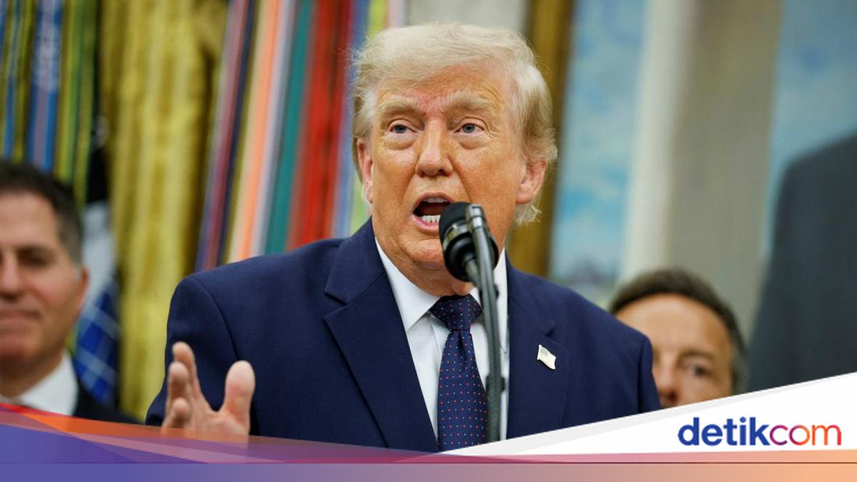 Trump Threatens to 'Obliterate' Iran with 1,000 Missiles if Assassination Attempted