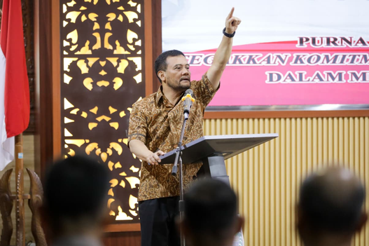 Central Java Governor Monitors Legal Process of Sukoharjo Regent
