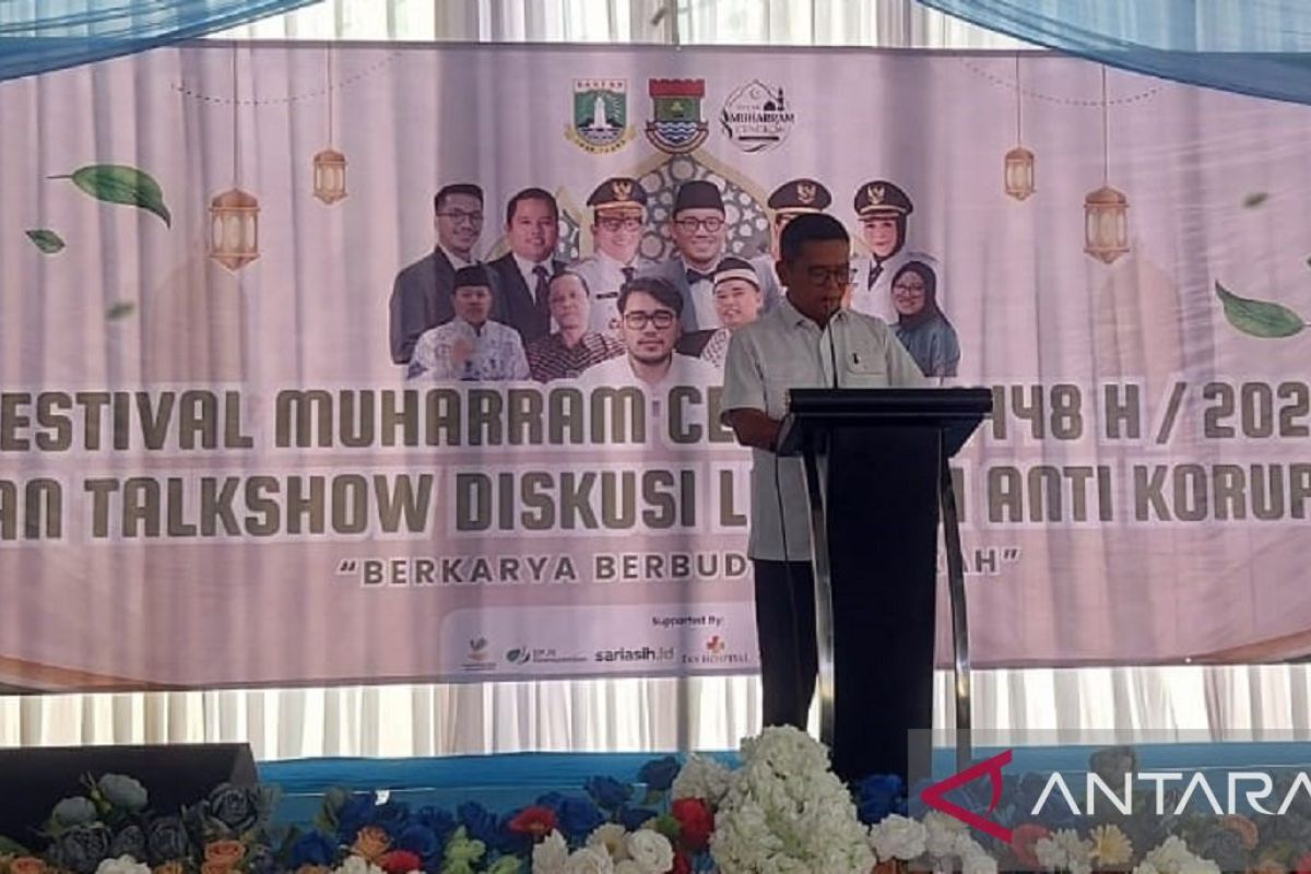 Banten Governor warns of fire risk from waste during dry season