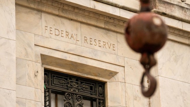 The Fed Says AI 'War' Is Driving Up Inflation, Signals Rate Hike?