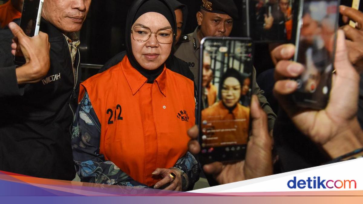 Sukoharjo Regent Used Extorted Funds from Subordinates for Home Renovation and Car Purchase