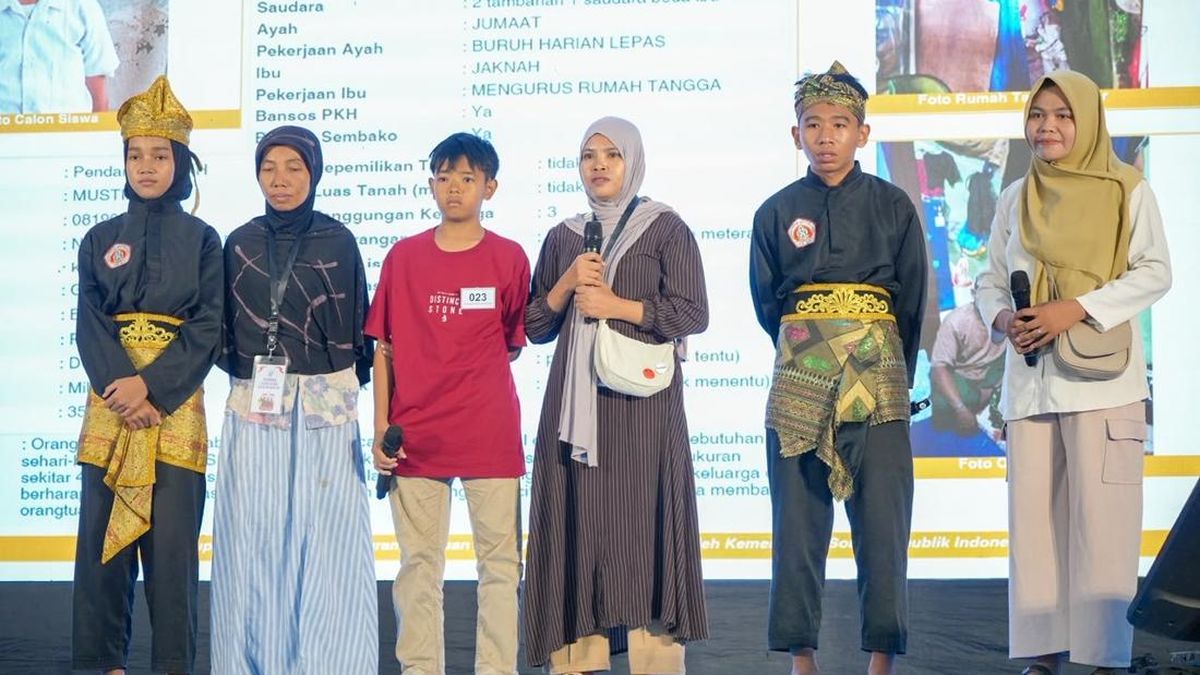 Gus Ipul Welcomes Positive Changes in West Lombok Sekolah Rakyat Students