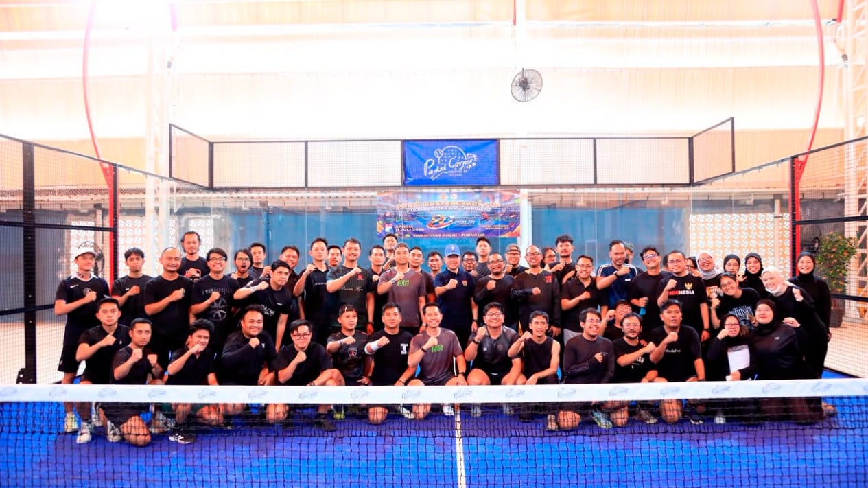 Following Prabowo's Instructions, Police Strengthen Synergy with Media Through Padel