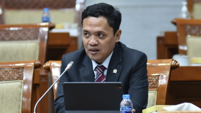 DPR Forms Supervisory Team to Oversee Febrie Adriansyah Corruption Case