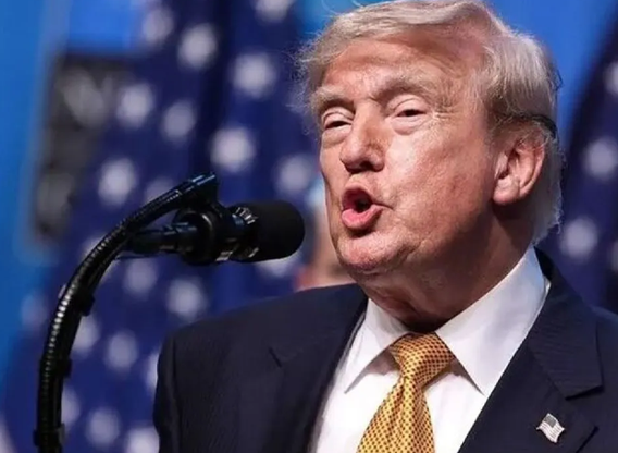 Trump Threatens to Annihilate Iran with Thousands of Missiles Over Assassination Plot