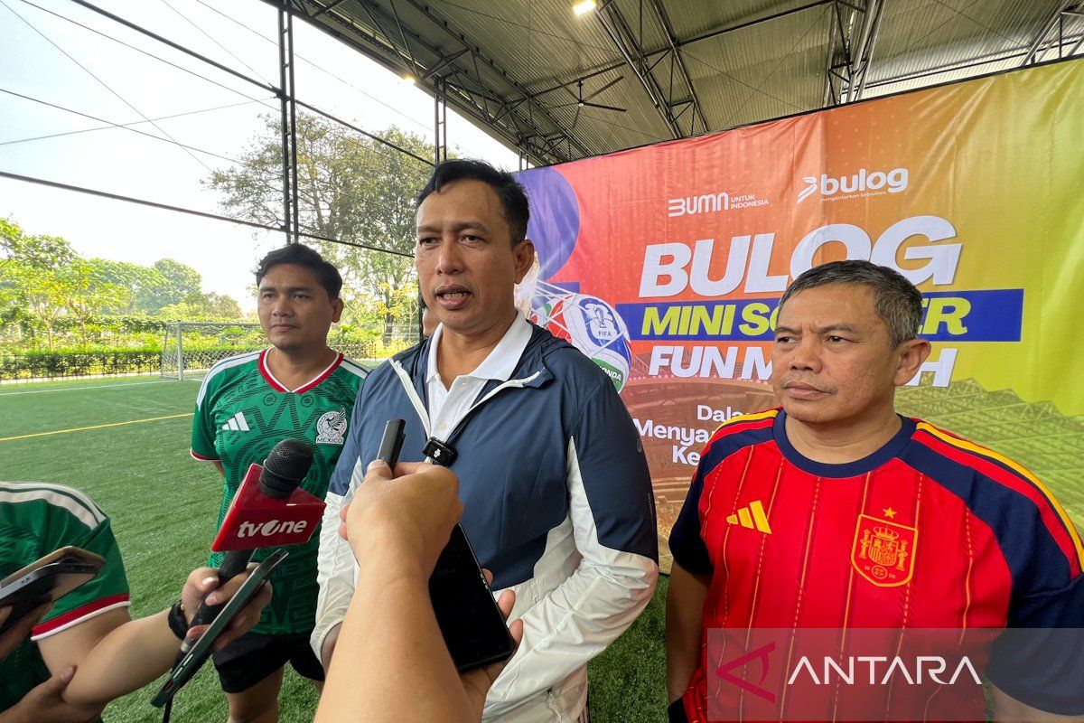 Bulog Prepares Premium SPHP Rice to Curb Price Hikes