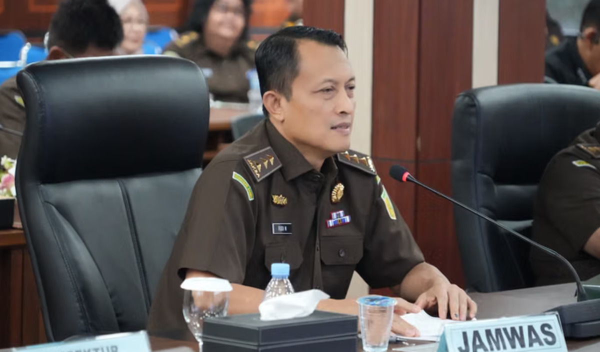 Attorney General's Office Vows Professional Handling of Former Jampidsus FA's Corruption Case
