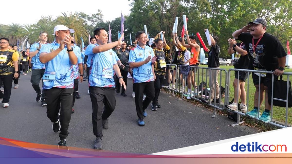 South Sumatra Police Chief and Forkopimda Greet Thousands at Bhayangkara Run