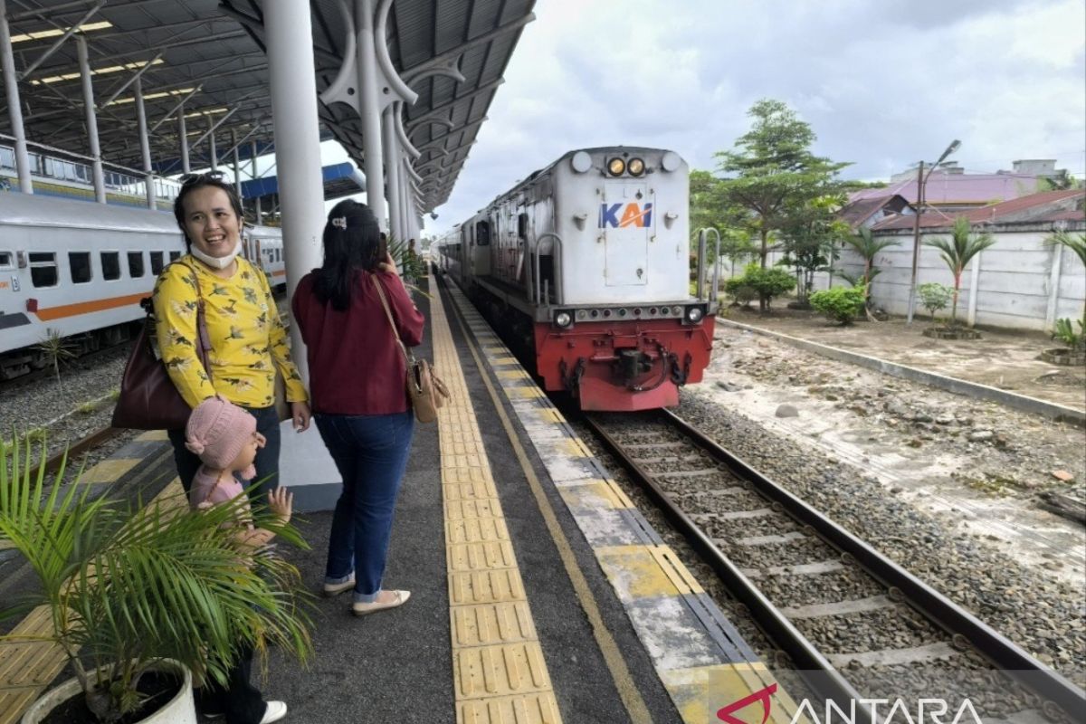 KAI reports six percent passenger growth at Lubuk Pakam Station