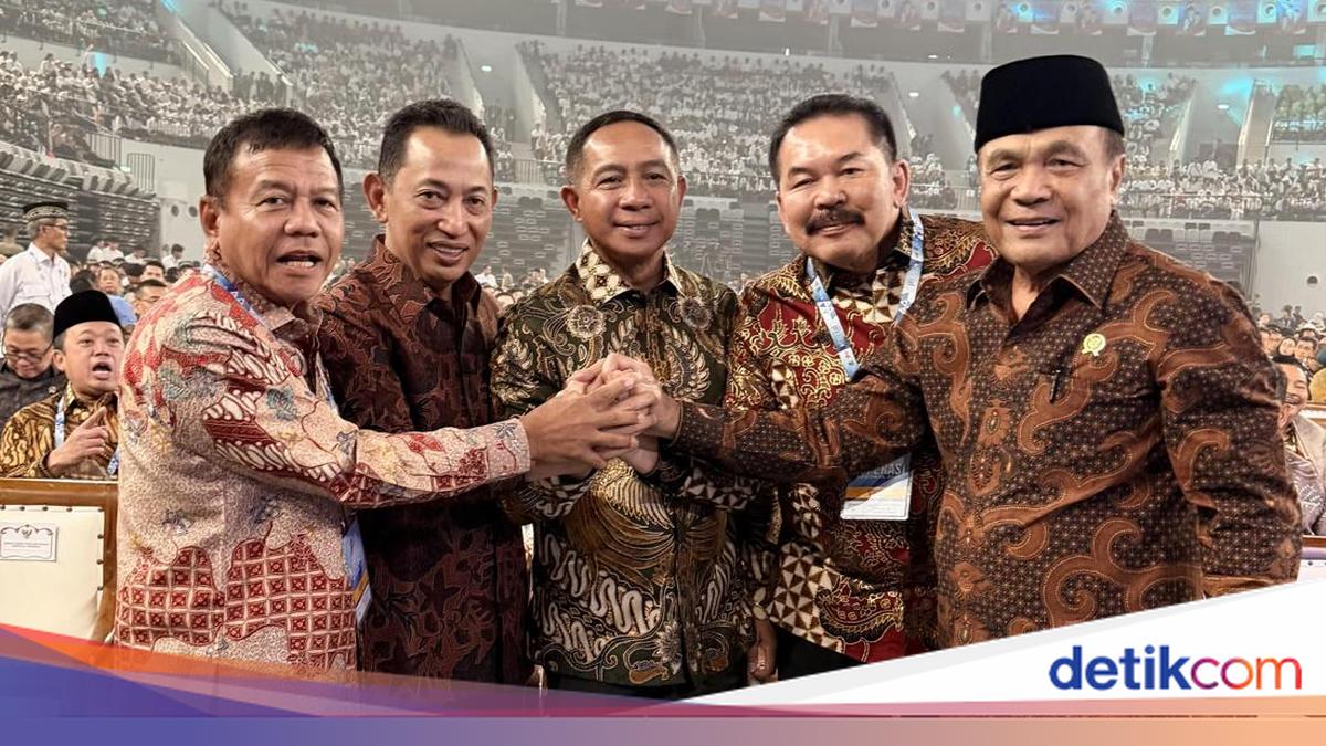 Five Top Officials Draw Attention at National Cooperatives Day Summit