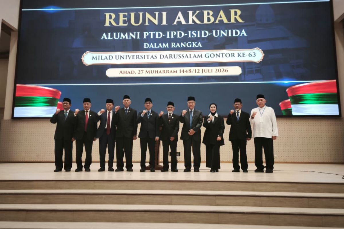Minister Brian Yuliarto urges UNIDA Gontor to make research a solution to national problems