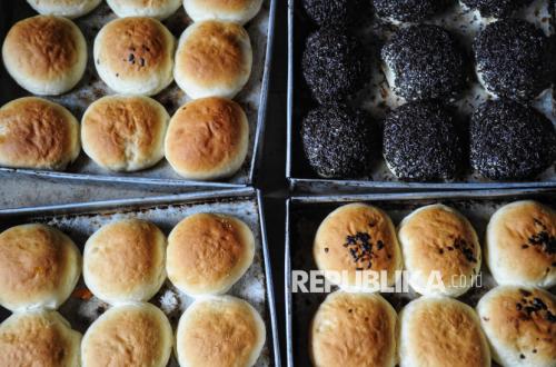 The 'Flour Republic' Phenomenon: Why Indonesians Struggle to Quit Noodles, Bread, and Fried Snacks