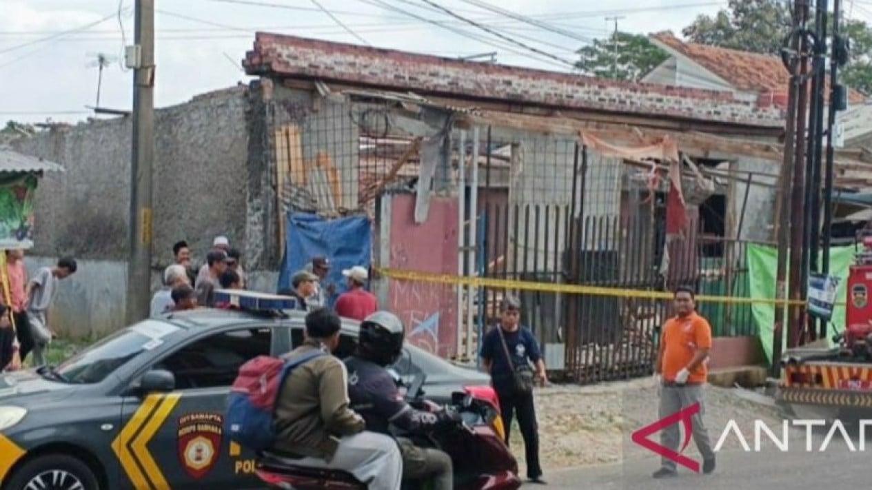 Chronology of Explosion at Purwakarta Hardware Store: One Dead, Homes and Mosque Damaged