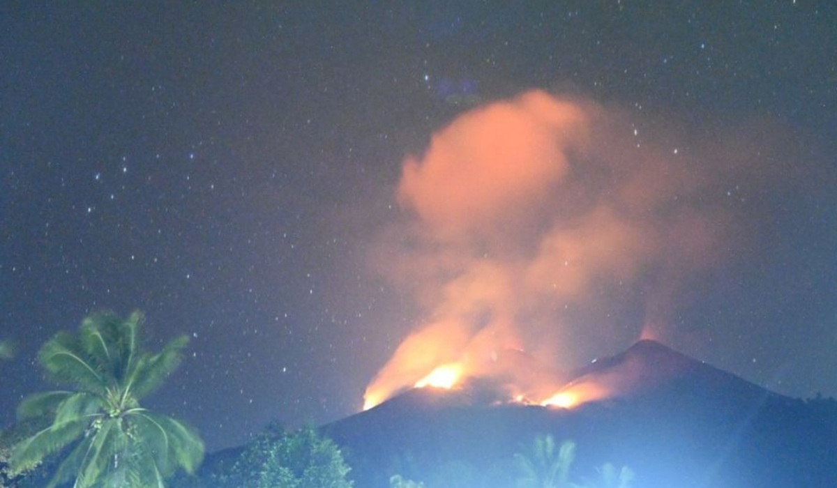 Mount Karangetang Erupts Again, Spews Lava Flows