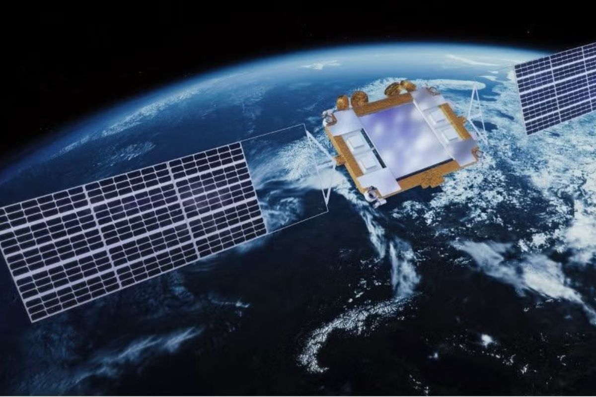 Telkomsat and UNIVITY Explore VLEO and Direct-to-Device Technology Development in Indonesia