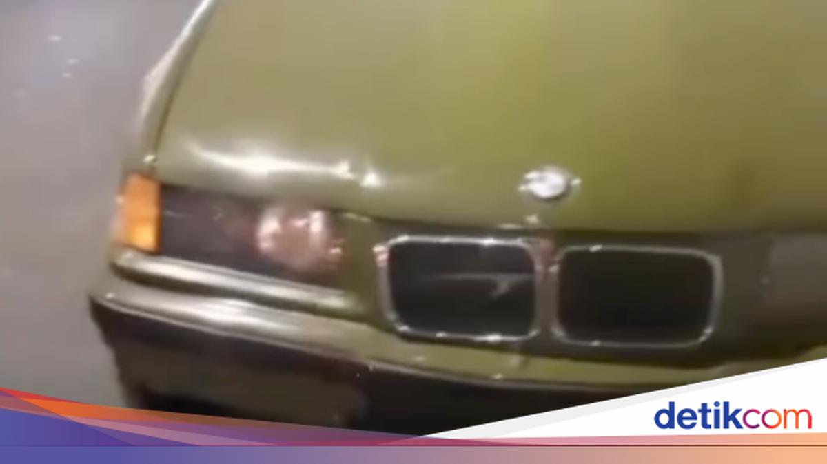 Mystery Remains: Police Invite Owner to Collect Abandoned BMW at South Jakarta Police Station