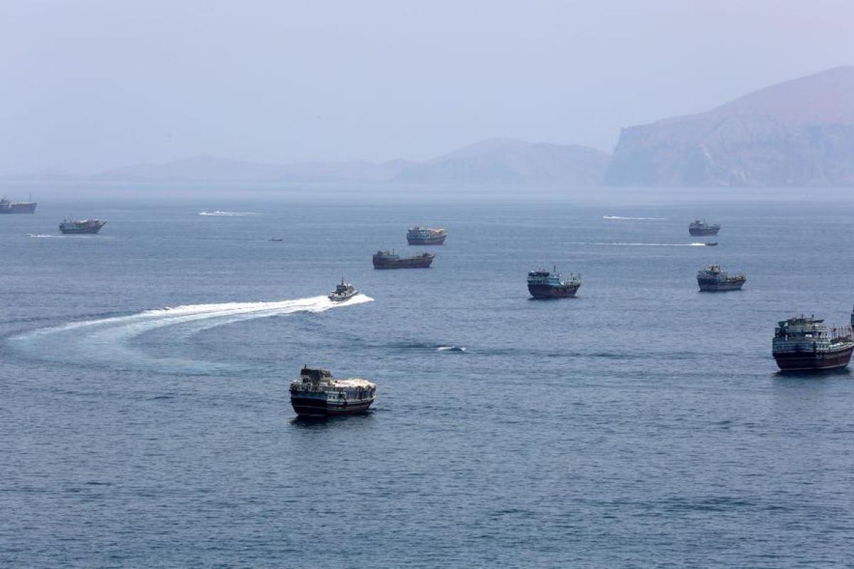 Calls for De-escalation Mount Amid Latest US-Iran Exchange of Attacks